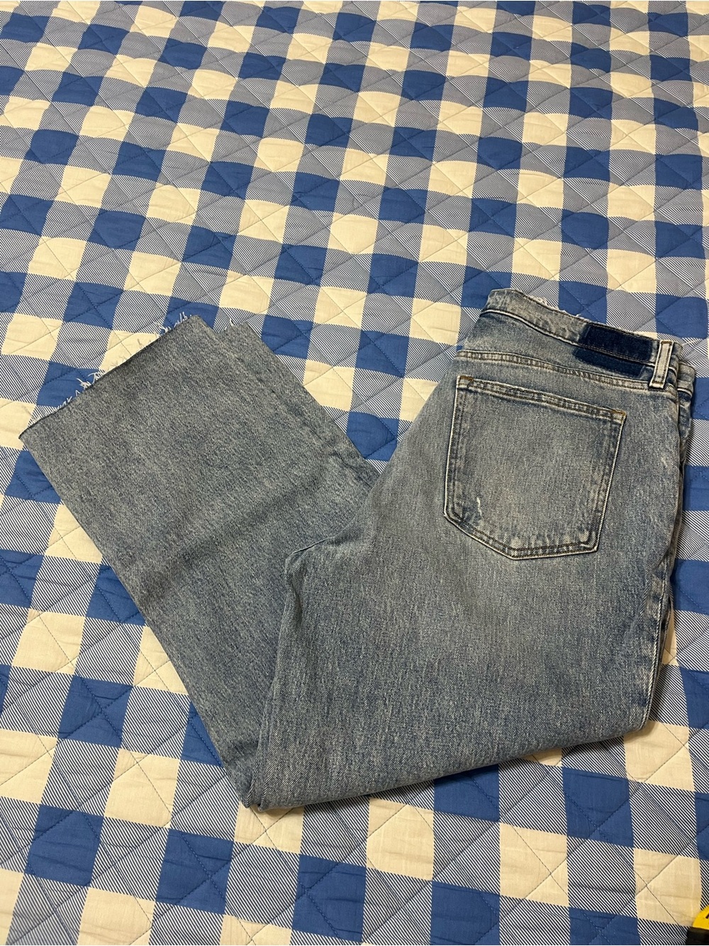 ABERCROMBIE & FITCH THE 90s STRAIGHT ULTRA HIGH RISE JEANS